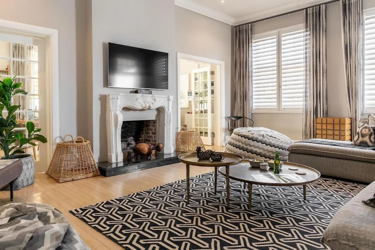 Villa Solara - Fresnaye Heritage Villa With Pool, Jacuzzi And Views Cape Town