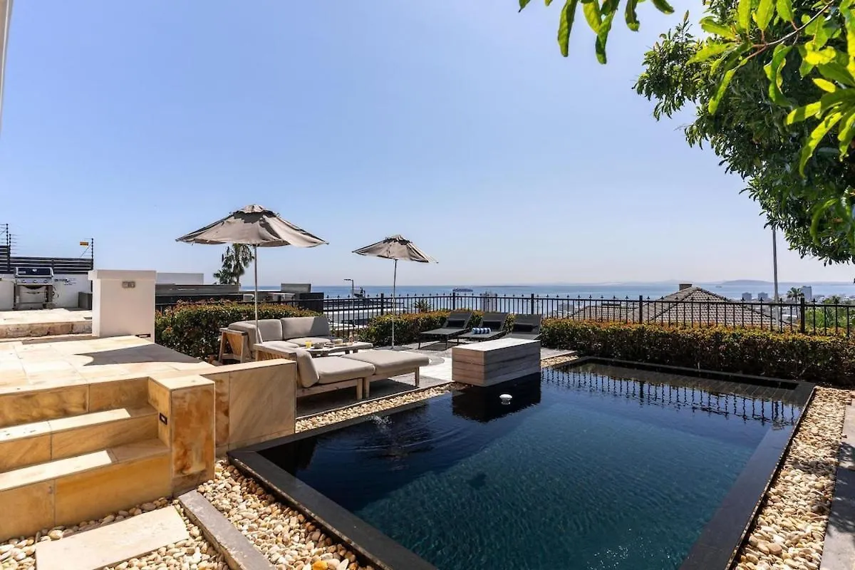 Villa Solara - Fresnaye Heritage Villa With Pool, Jacuzzi And Views Cape Town 0*,  South Africa