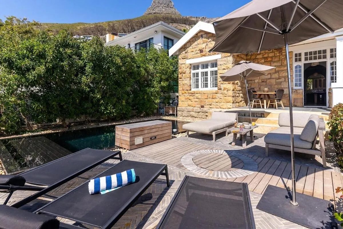 Villa Solara - Fresnaye Heritage Villa With Pool, Jacuzzi And Views Κέιπ Τάουν